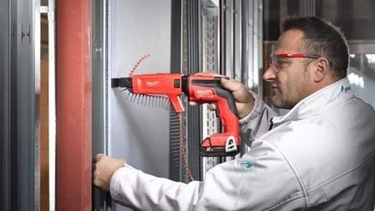 Milwaukee batteridriven gipsskruvdragare